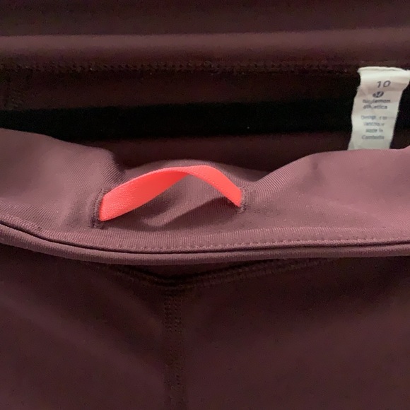 Lululemon Capri Leggings - Picture 5 of 7